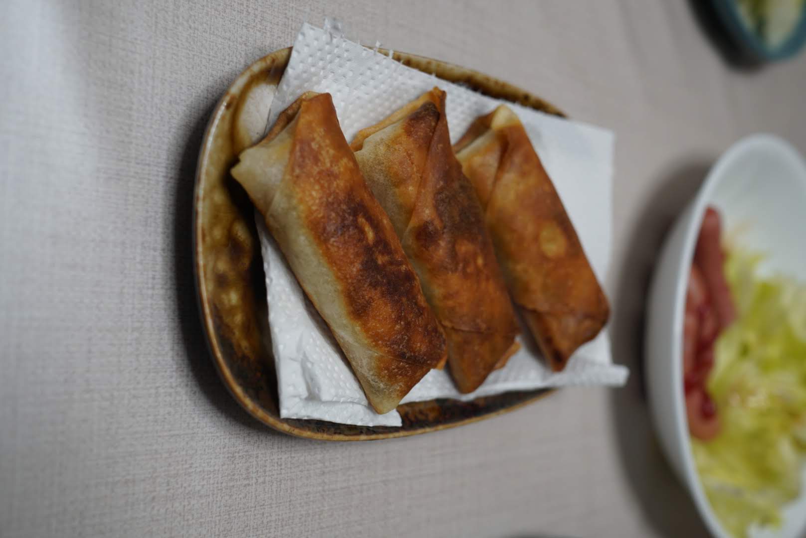 妻特製の春巻き
