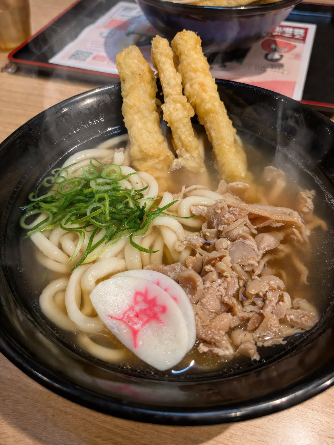 資さんうどんの肉ごぼ天うどん