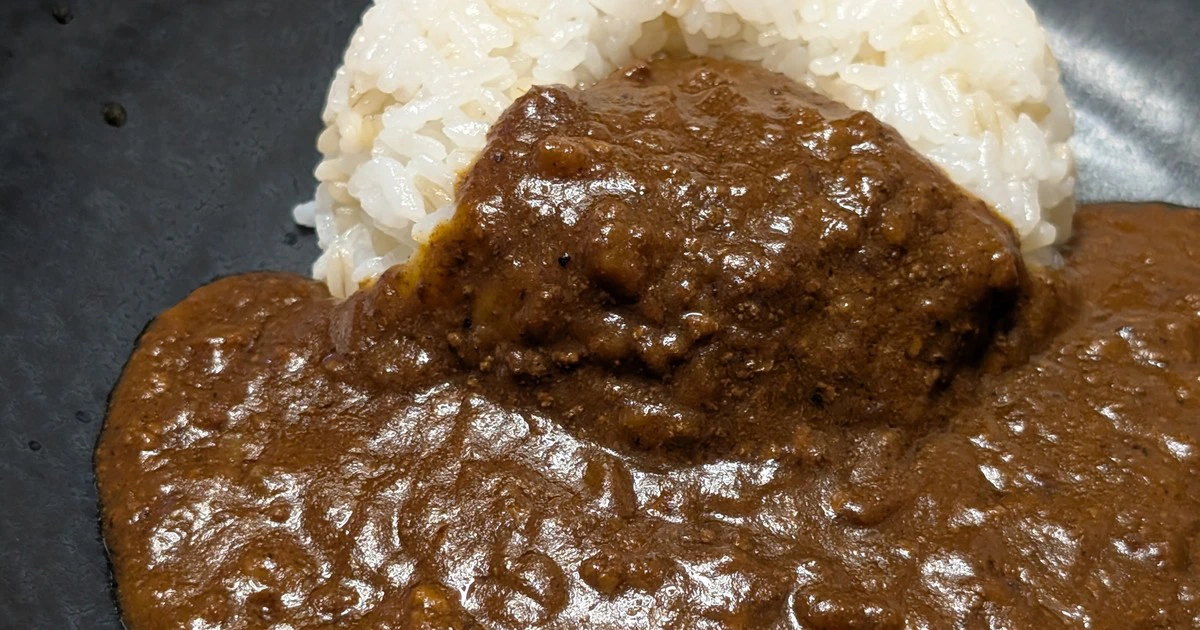 Featured image of post 【05月01日の写真日記】夕食のレトルトカレー