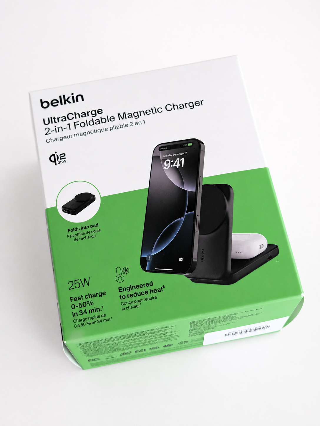 Belkin UltraCharge 2-in-1 Foldable Magnetic Charger のパッケージ