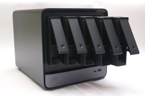 MINISFORUM N5 Max